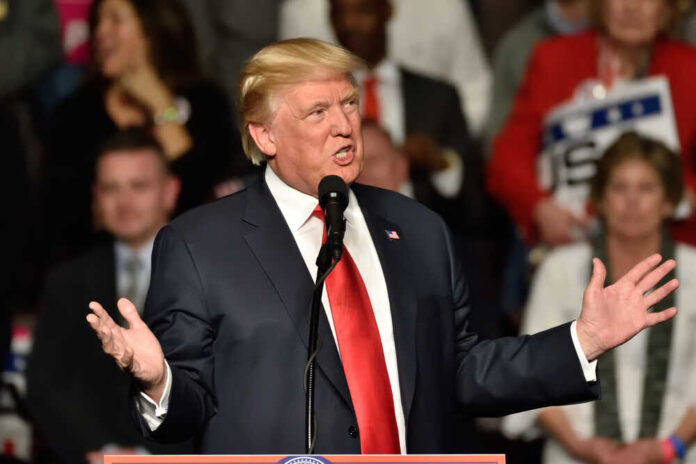 Hershey,,Pa,-,December,15,,2016:,President-elect,Donald,Trump,Gestures