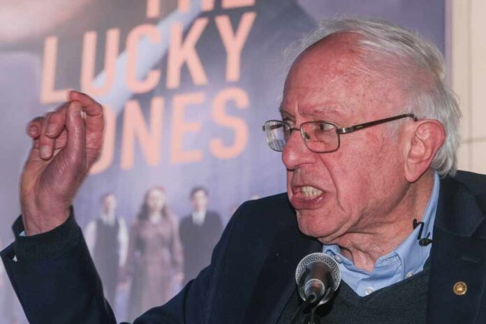 Bernie,Sanders,Speaks,To,Workers,Who,Are,Picketing,And,Rallying