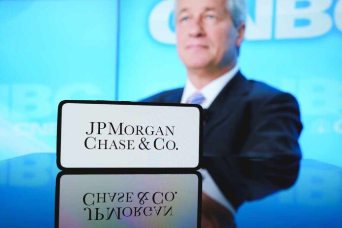 Jpmorgan,Chase,Logo,In,Front,Of,Company,Ceo,Jamie,Dimon.