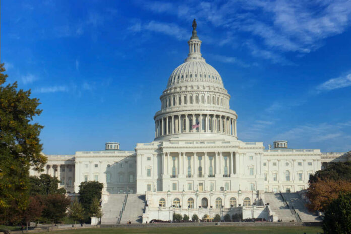 The,United,States,Pf,America,Capitol,Building,On,A,Sunny