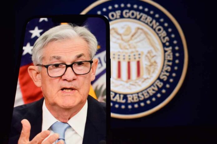 On,The,Smartphone,Screen,,Federal,Reserve,(fed),Chair,Jerome,Powell