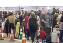 Long Airport Security Lines Persist as DHS Shutdown Enters