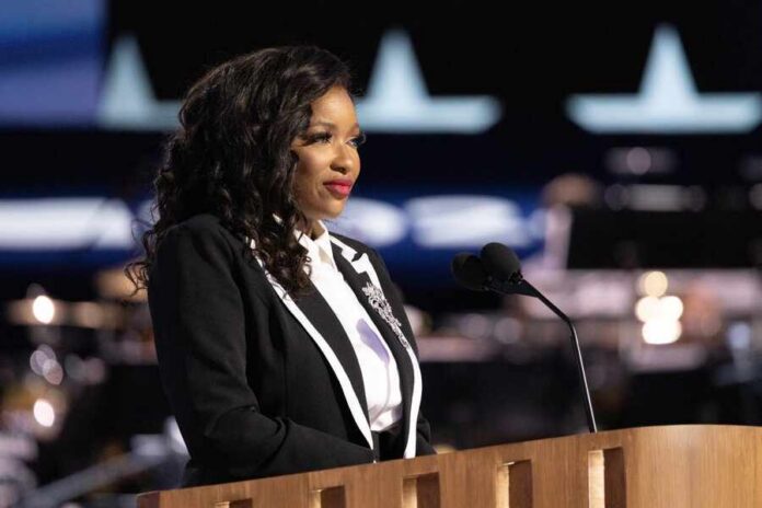 Chicago,,Illinois,,August,19,,2024:,Texas,Congresswoman,Jasmine,Crockett,At A woman in formal attire speaking at a podium with a microphone
