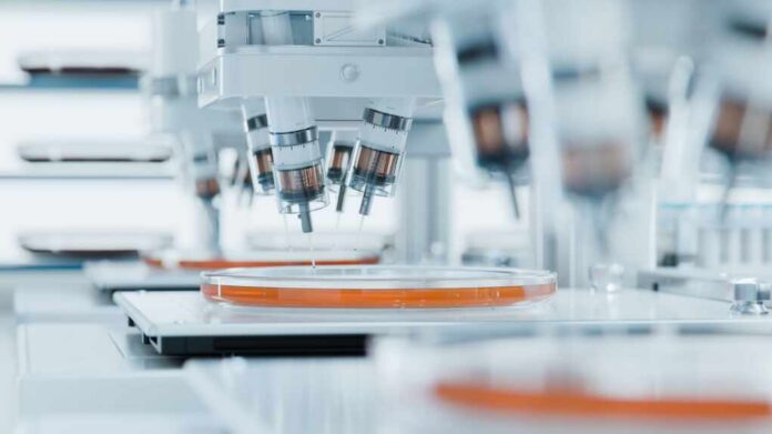 Futuristic,Laboratory.,High,Precision,Research,Equipment,Conducting,Experiments.,Bioprinting,Advanced Automated laboratory equipment with robotic arms dispensing liquids into petri dishes