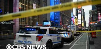 New York City police shoot woman accused of stabbing 2 people in Times Square